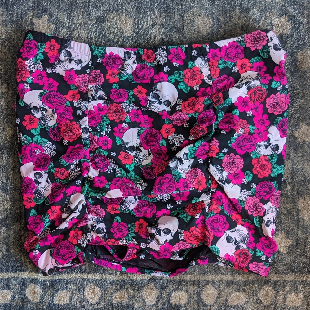 Torrid Bathing Suit Bottom Size 2 Skulls + Florals Skort